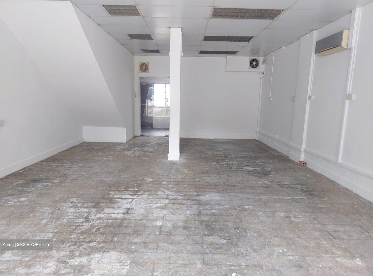 Silat Avenue (D3), Shop House #451636081